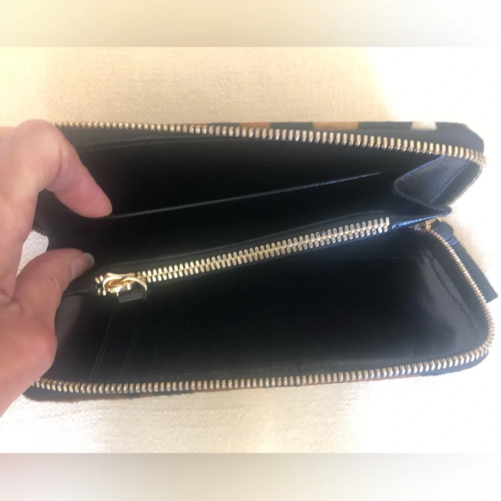 NWOT Faux Leopard Fur Wallet